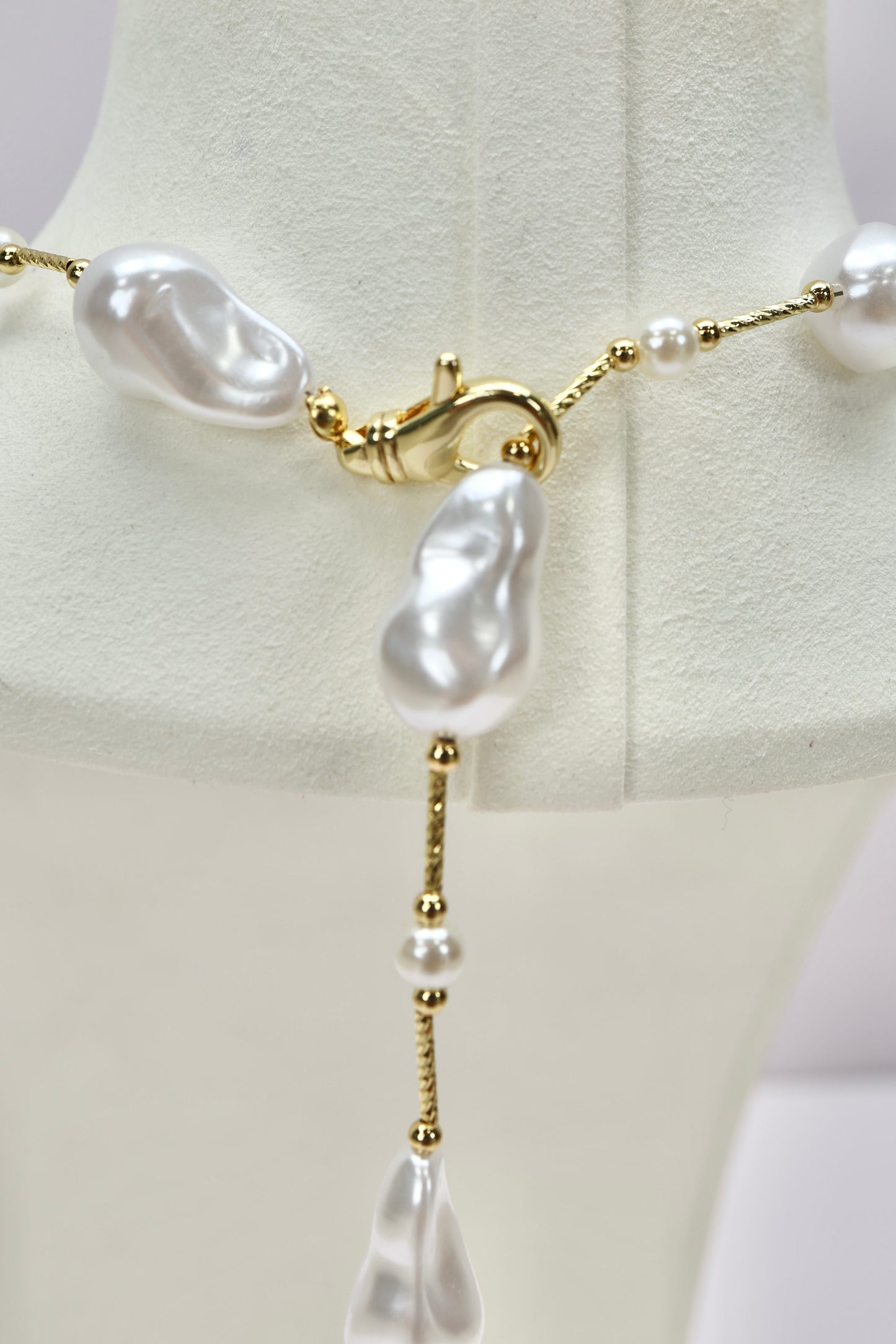 FLORIAN NECKLACE