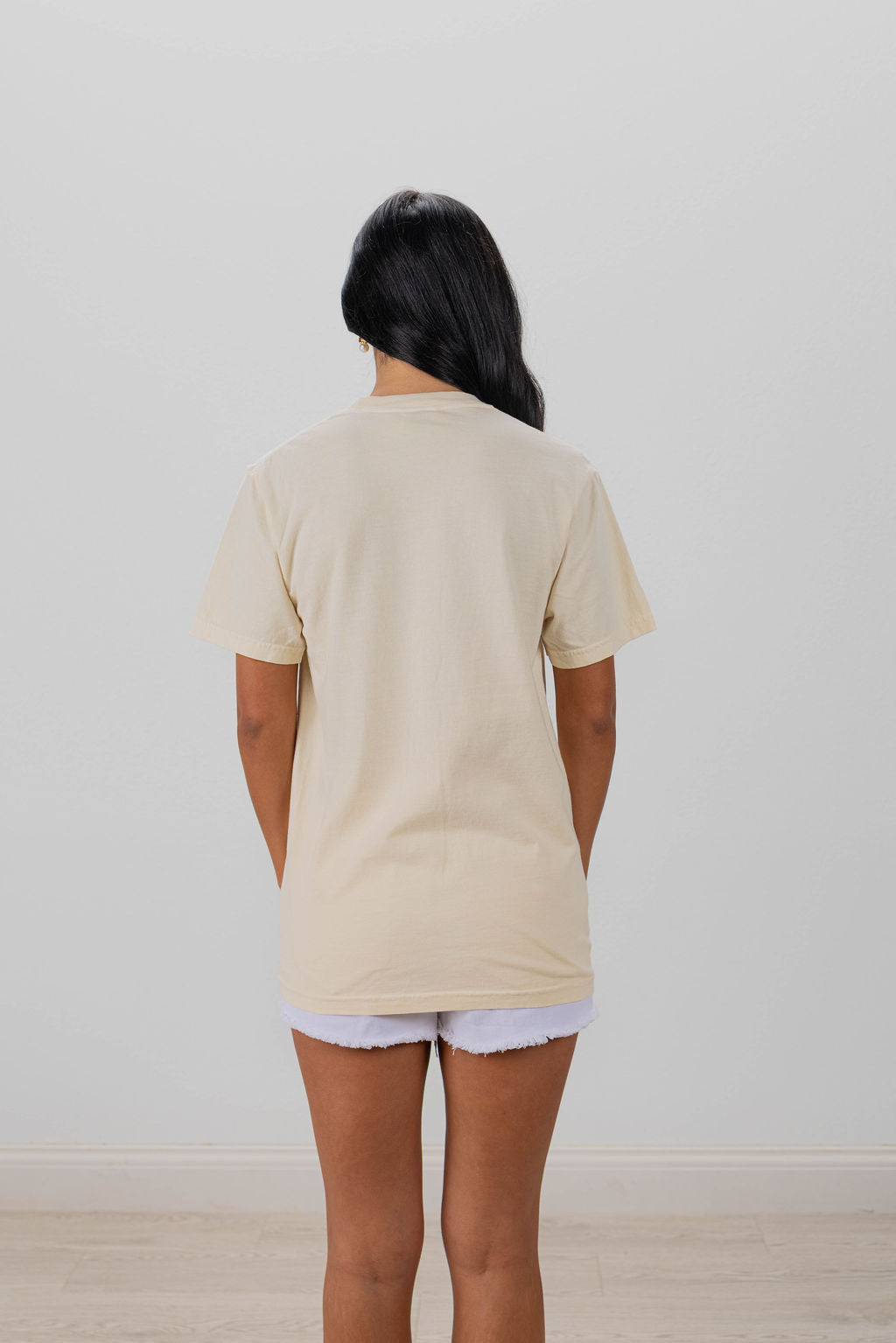 COASTAL COWGIRL TEE