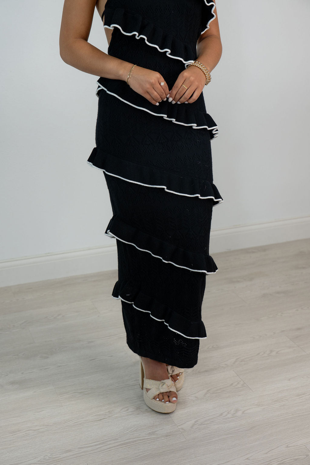 SHE'S FLIRTY DRESS*