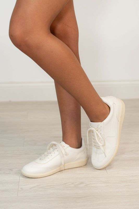OS KYLA SNEAKER*