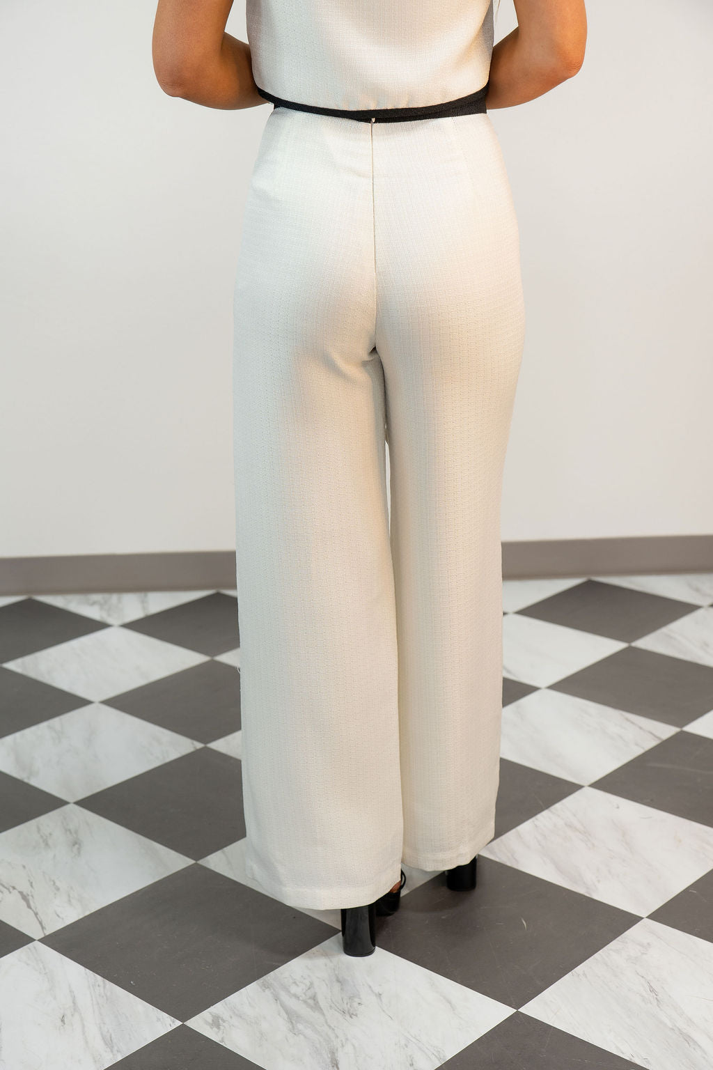 OUT OF OFFICE SET BOTTOMS*