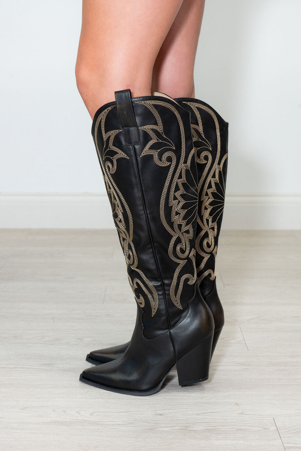 OS ASTRID BOOT*