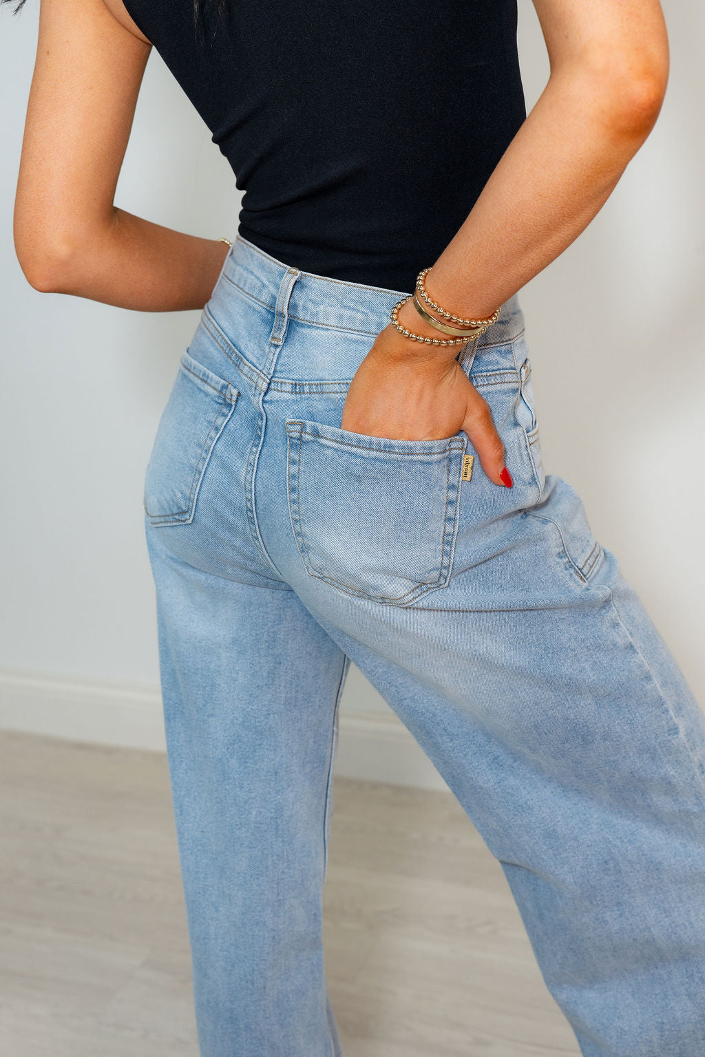 TRUE LOVE JEANS*