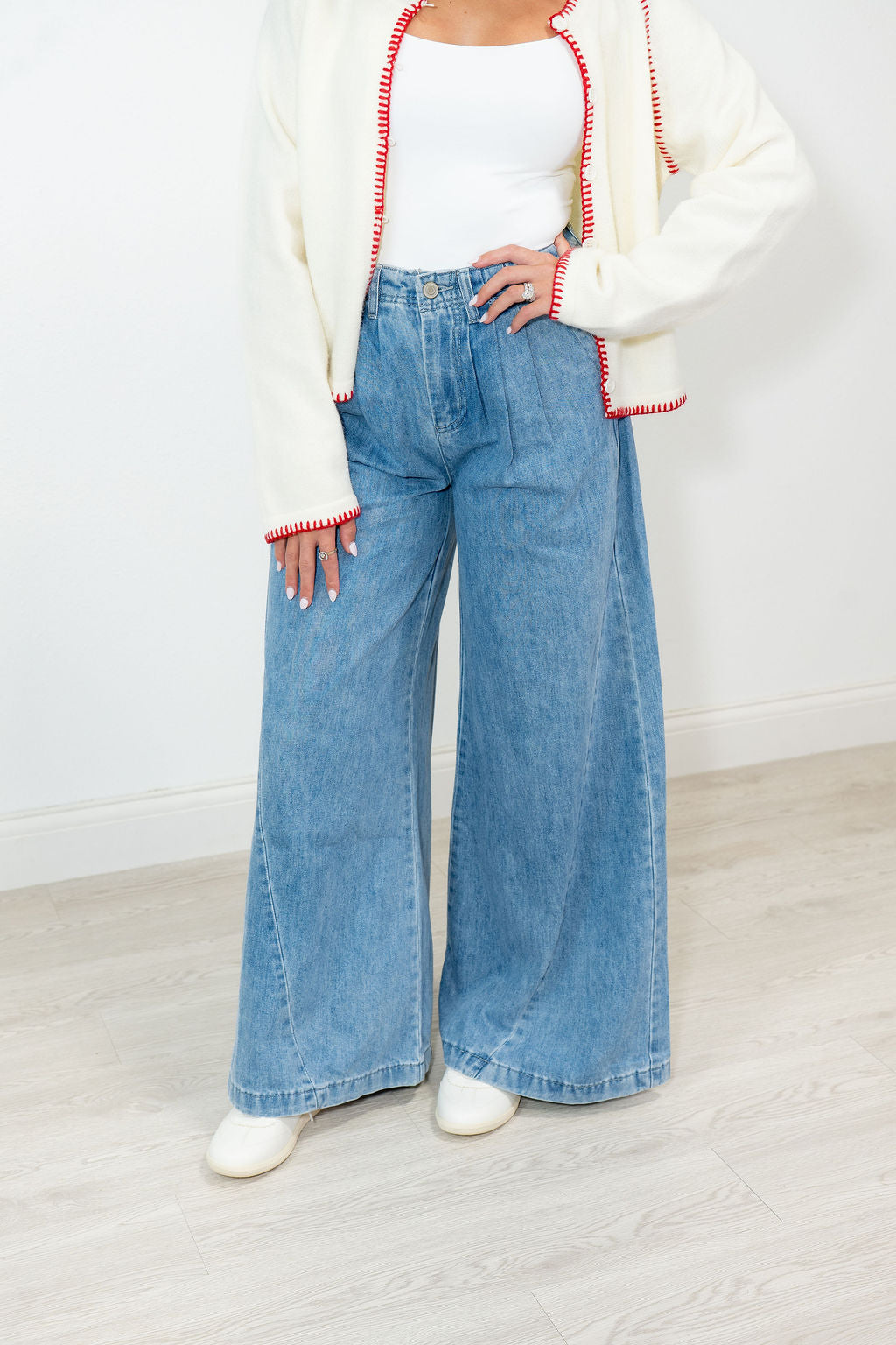 DAILY JEANS*
