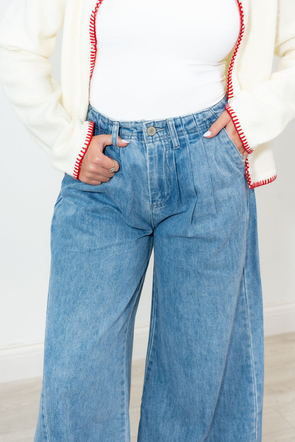 DAILY JEANS*