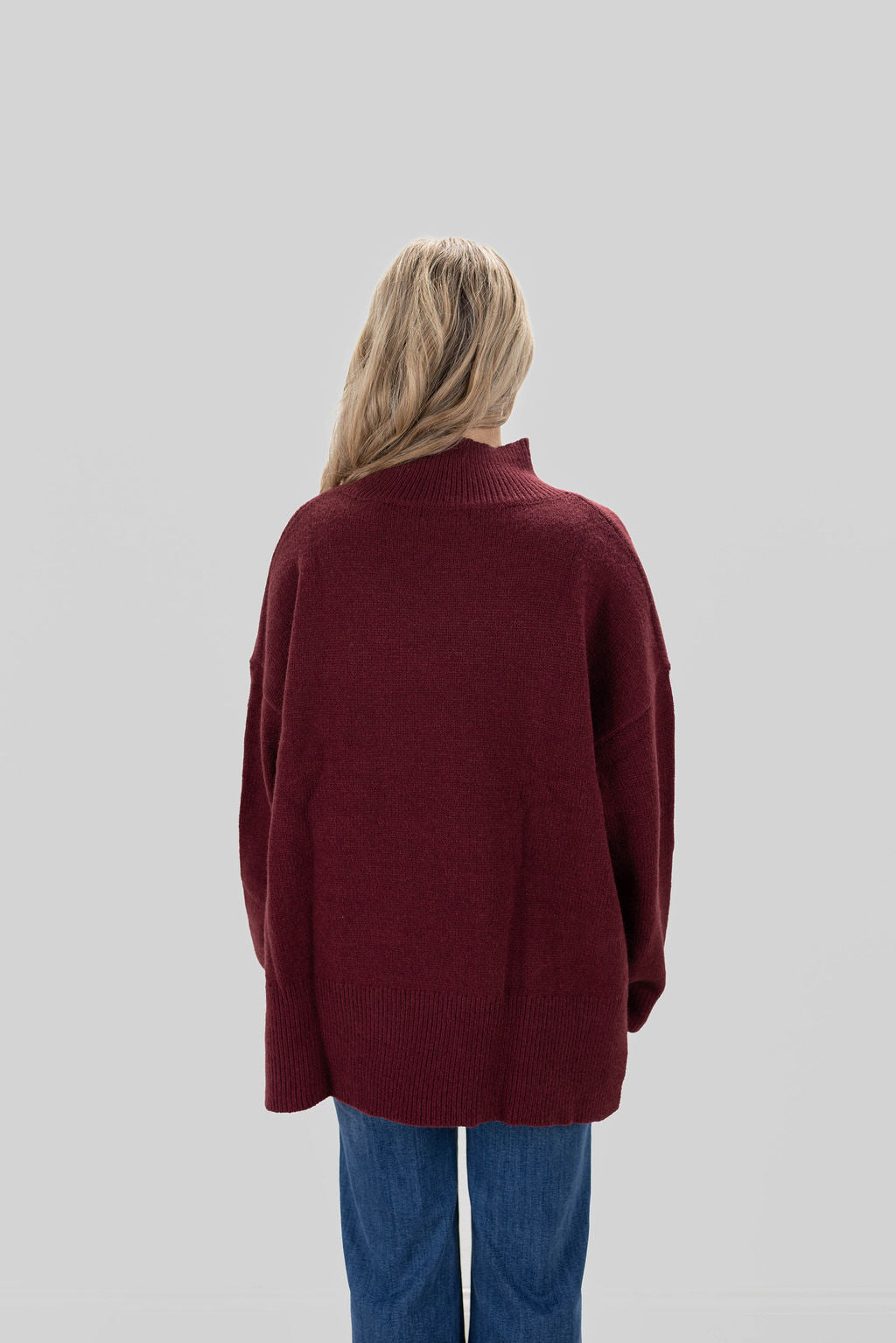 HELLAN SWEATER