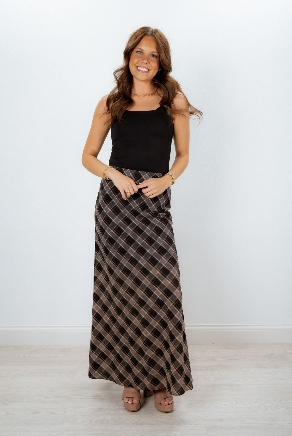PLAID & POISE SKIRT