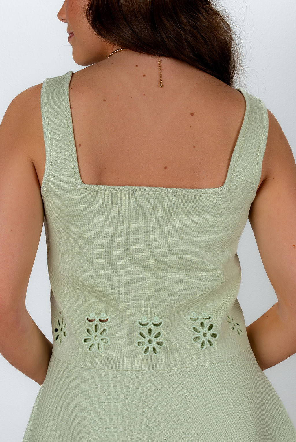 EVERLY SET TOP