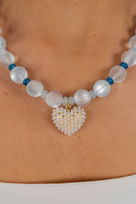 FROSTY NECKLACE