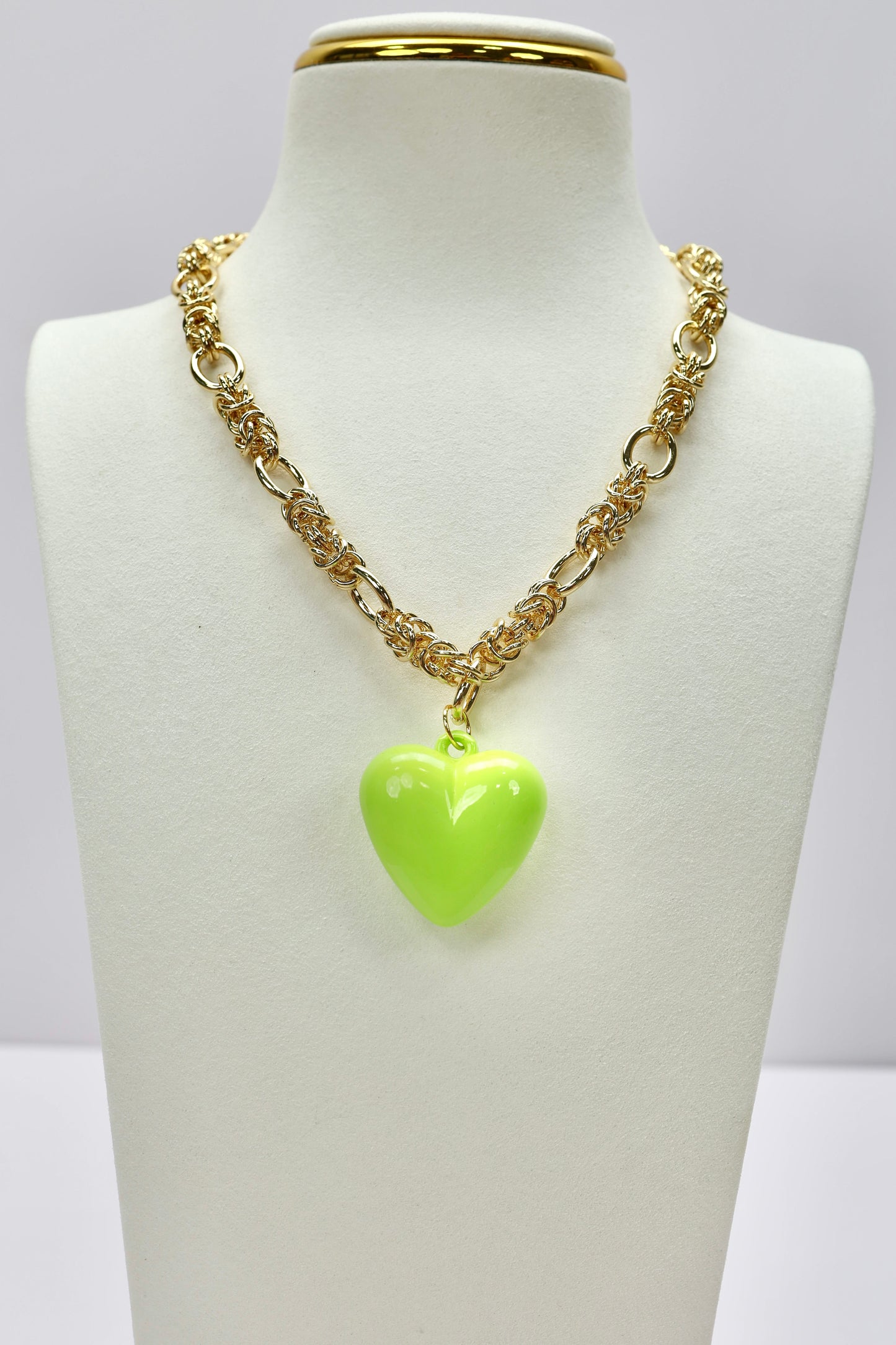 CLARA NECKLACE