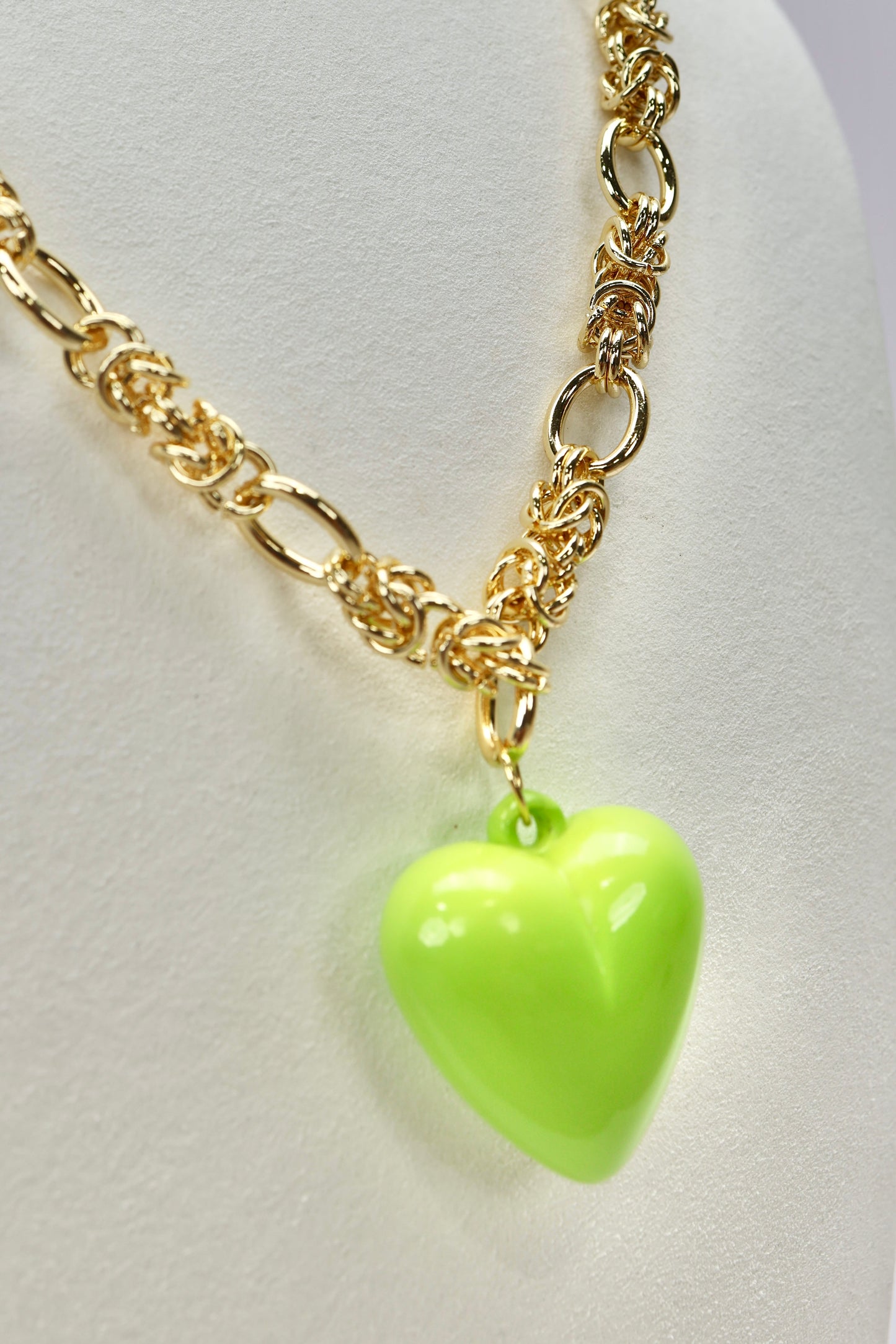 CLARA NECKLACE