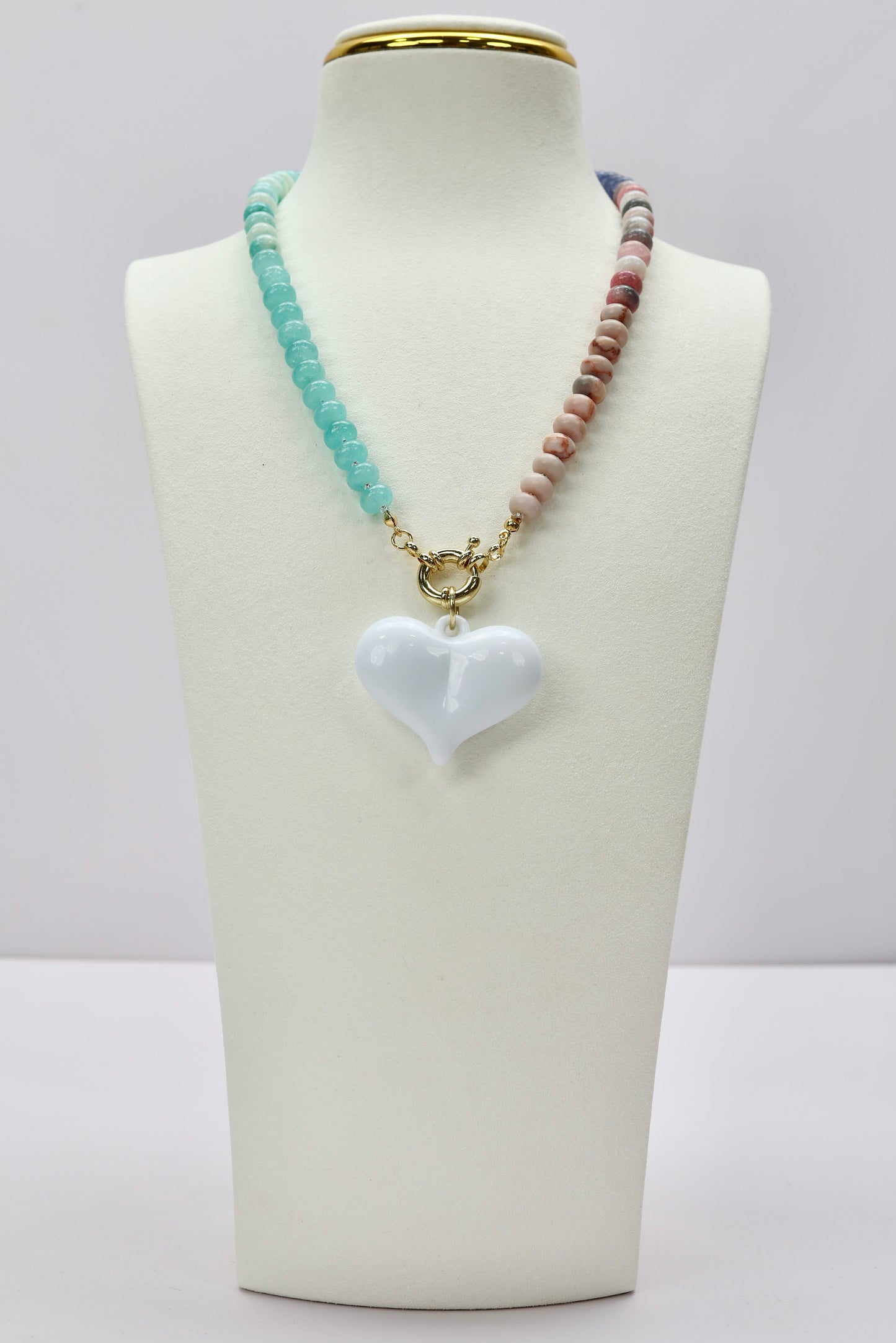 PAISLEY NECKLACE