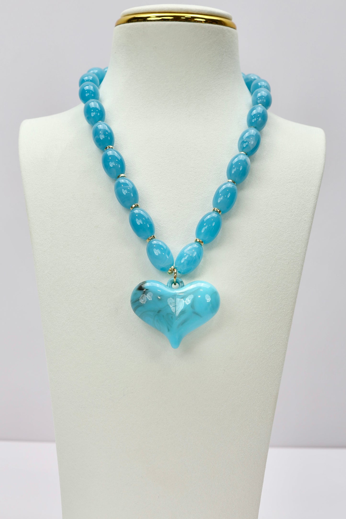 ROXIE NECKLACE