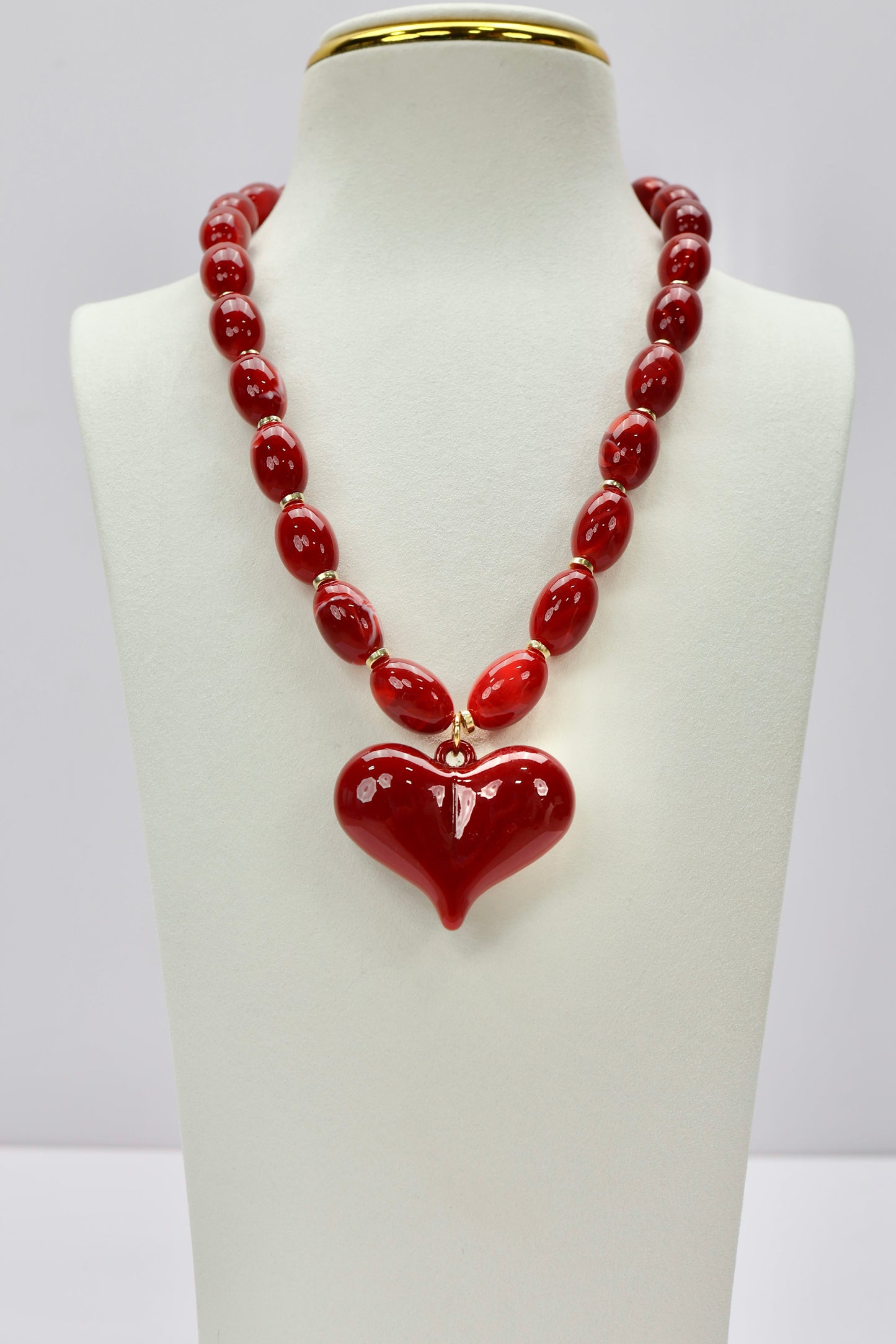 ROXIE NECKLACE