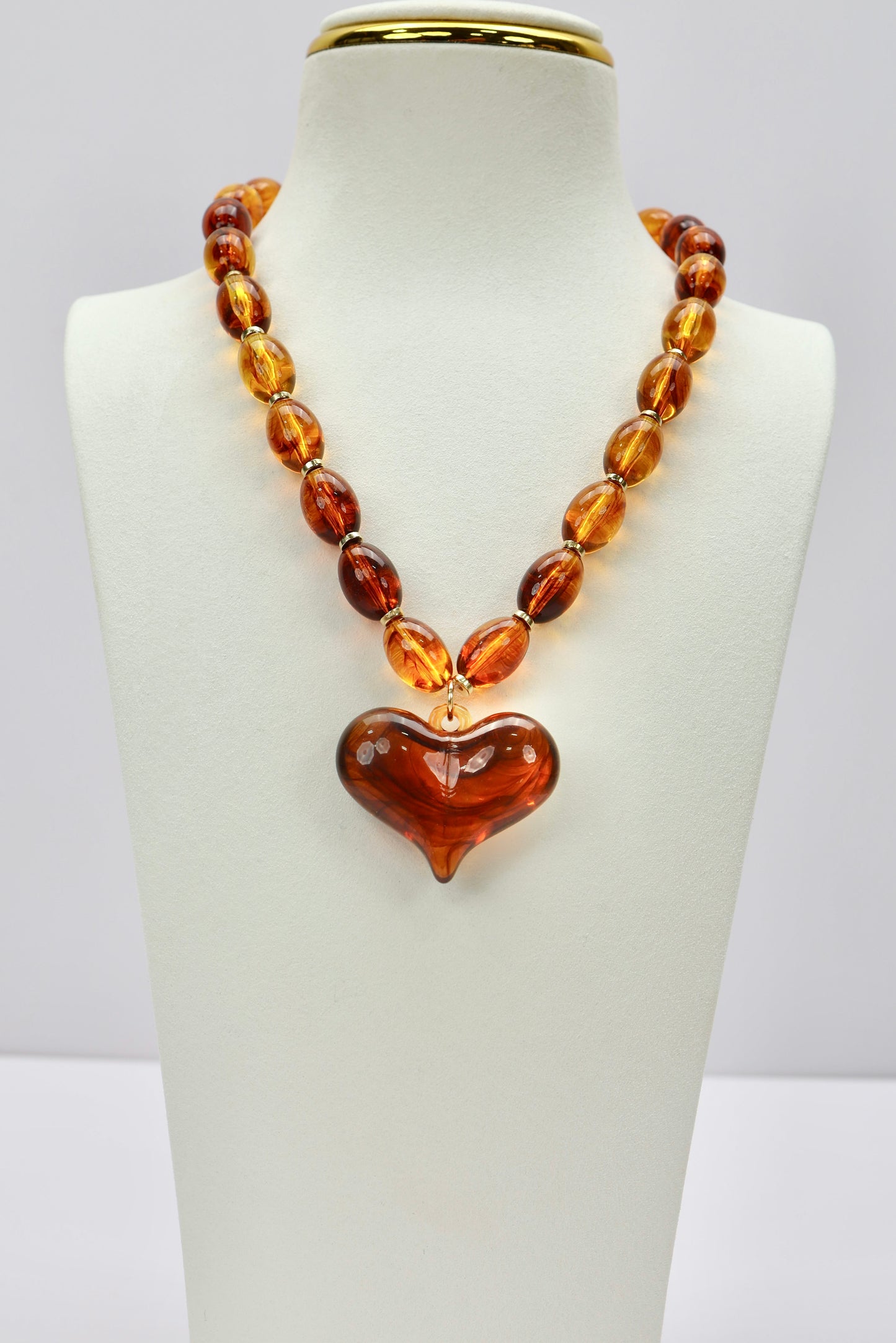 ROXIE NECKLACE