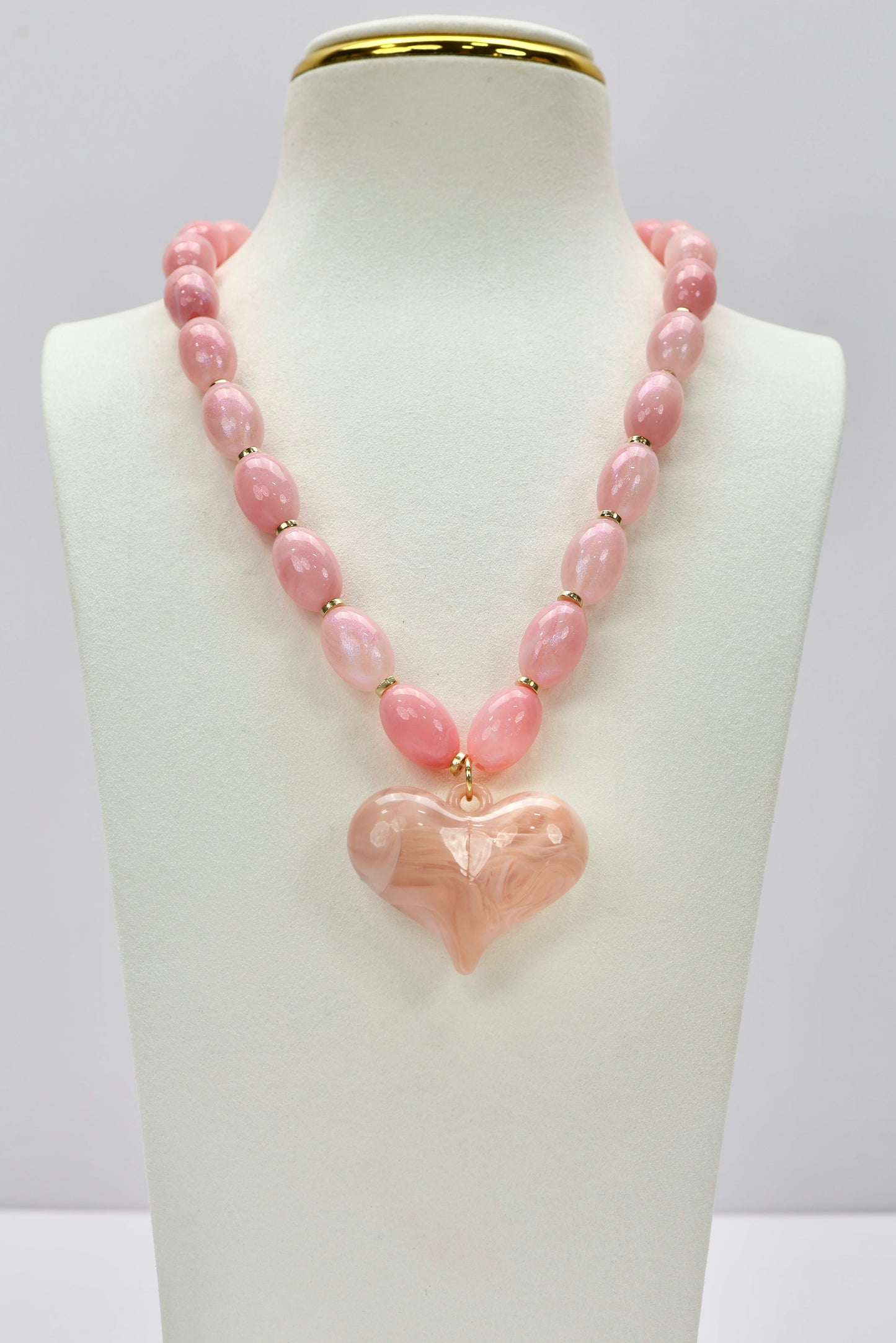ROXIE NECKLACE