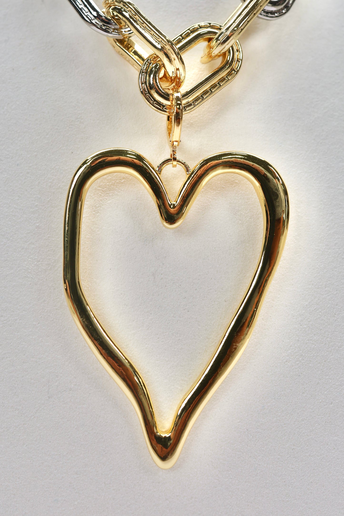 PALMER HEART NECKLACE