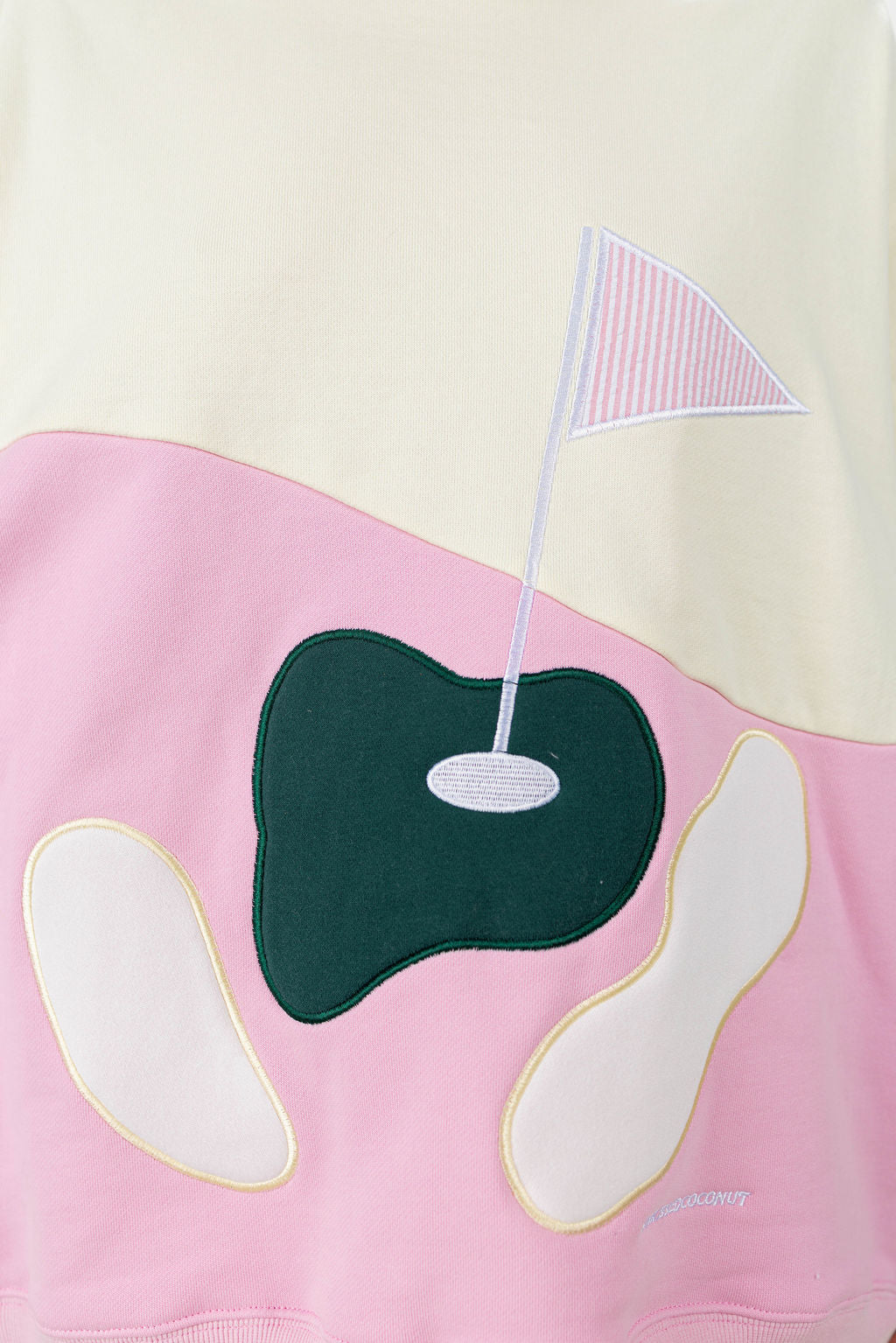 GOLFING ON THE GREEN MOCKNECK