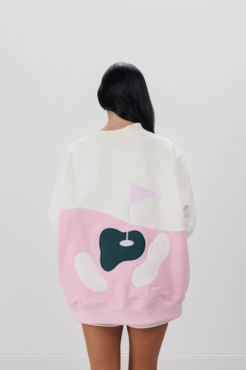 GOLFING ON THE GREEN MOCKNECK