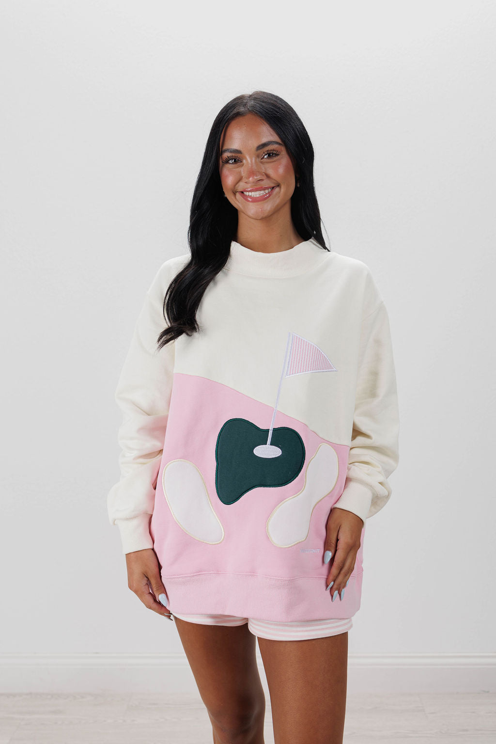 GOLFING ON THE GREEN MOCKNECK