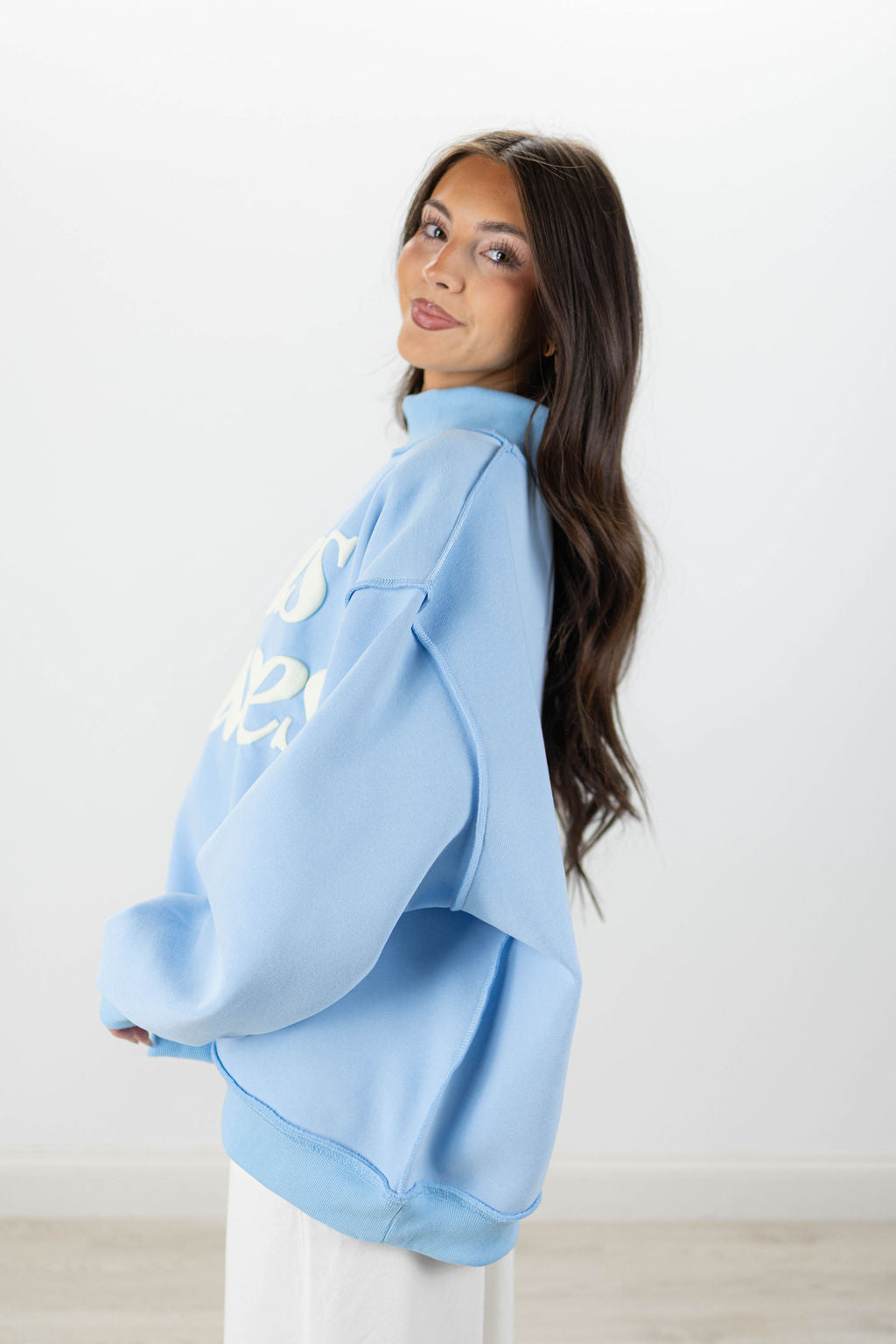 JESUS SAVES MOCKNECK