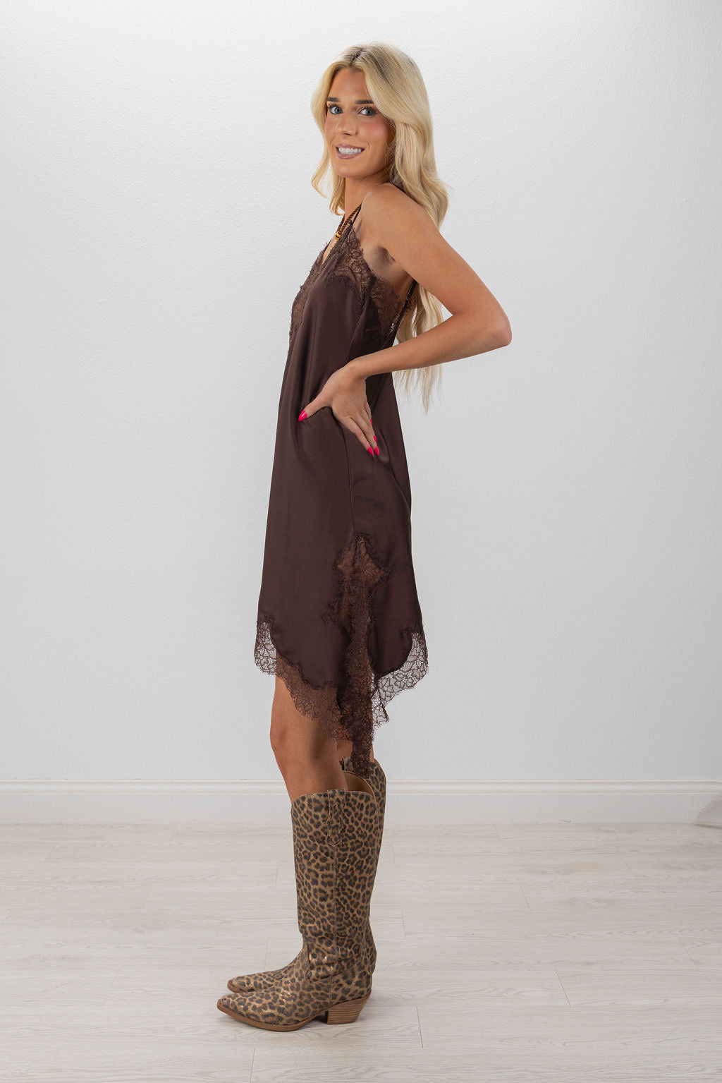 LINORA DRESS