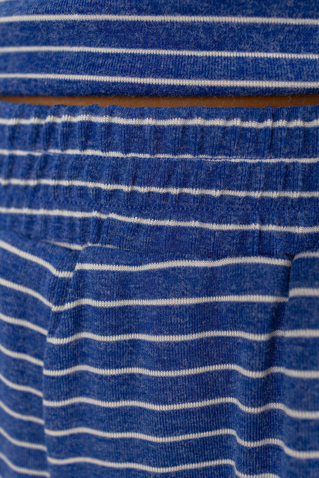 STRIPED BUTTON SHORTS