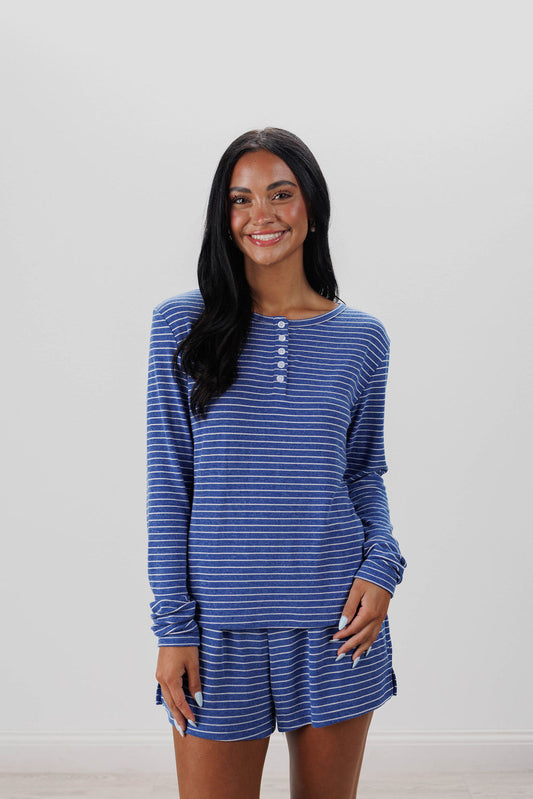 STRIPED BUTTON TOP