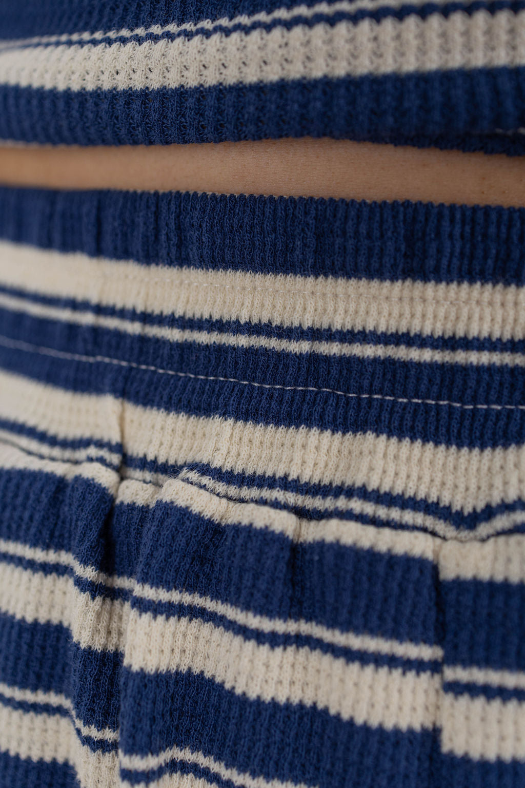 STRIPED KNIT SHORTS