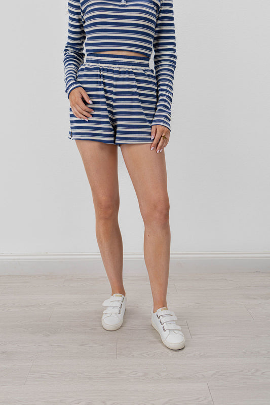 STRIPED KNIT SHORTS