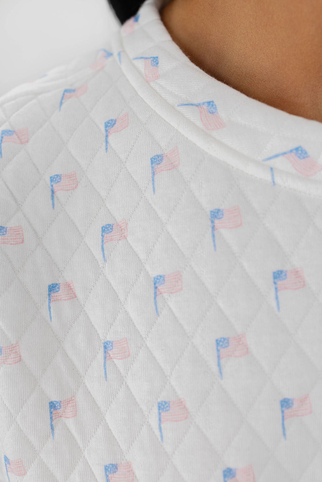 U.S. FLAG QUILTED MOCKNECK