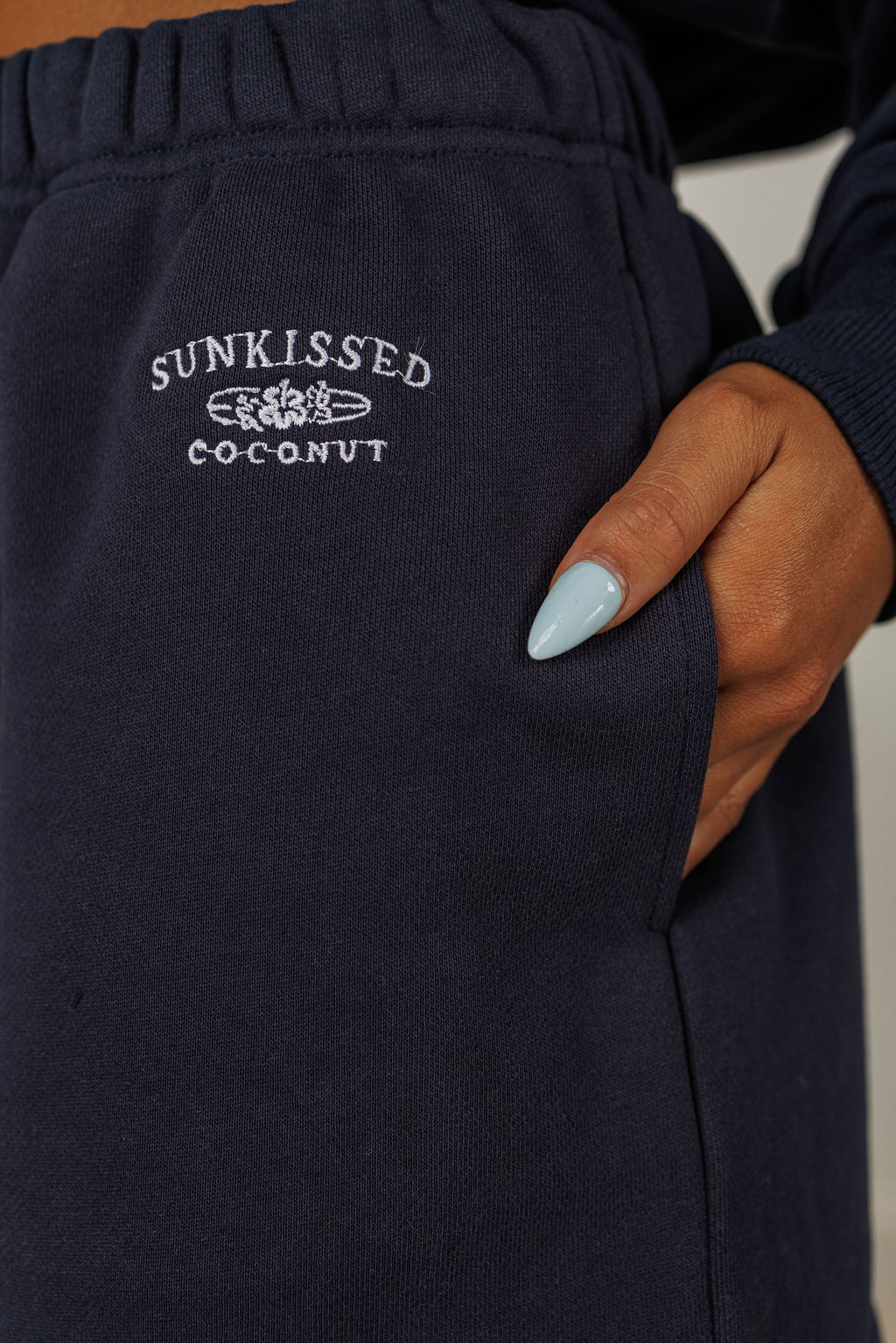 EMBROIDERED SWEAT SHORTS