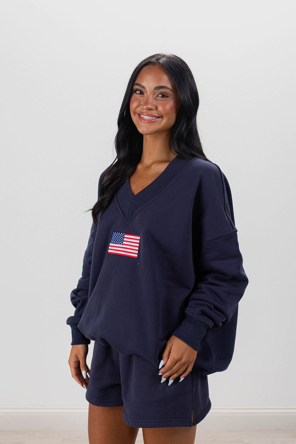 U.S. FLAG V-NECK SWEATSHIRT