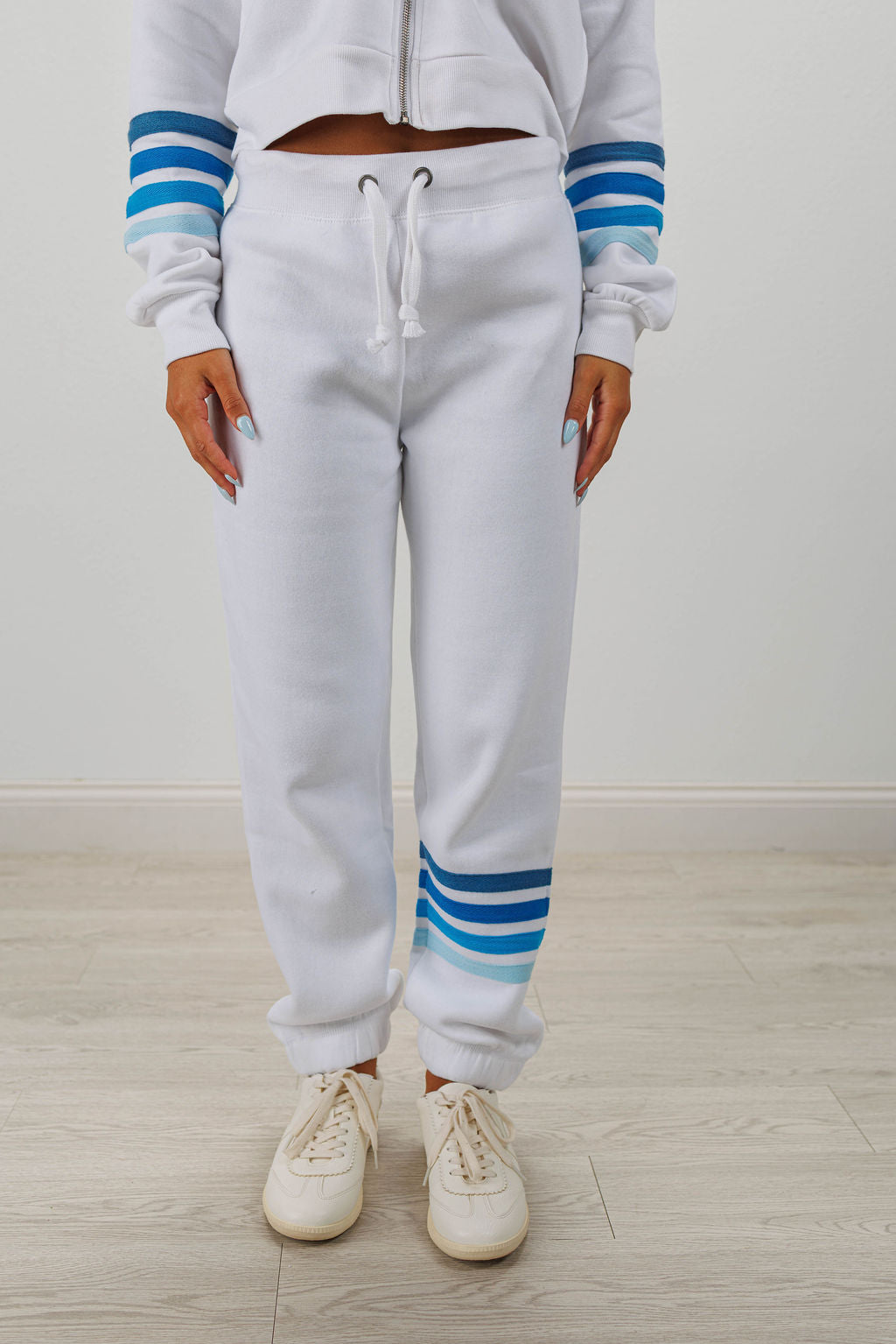 WORLD TRAVELER SET