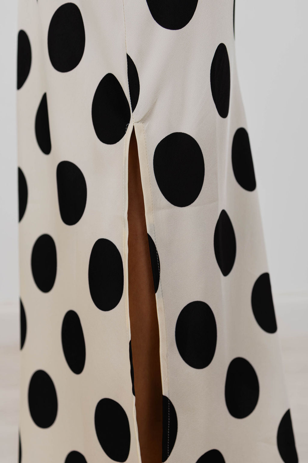CLASSY LADY SKIRT