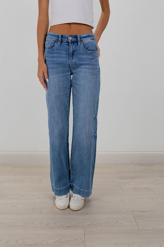 LOGAN JEANS