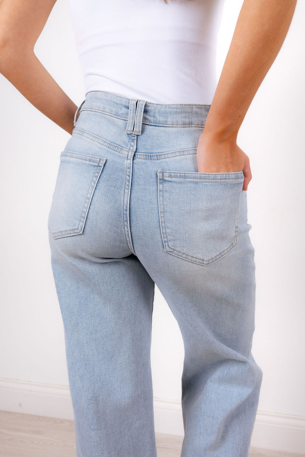 THAT GIRL JEANS