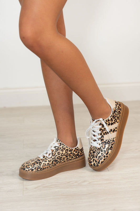 NDS DOUBLE STRIPED SNEAKERS*