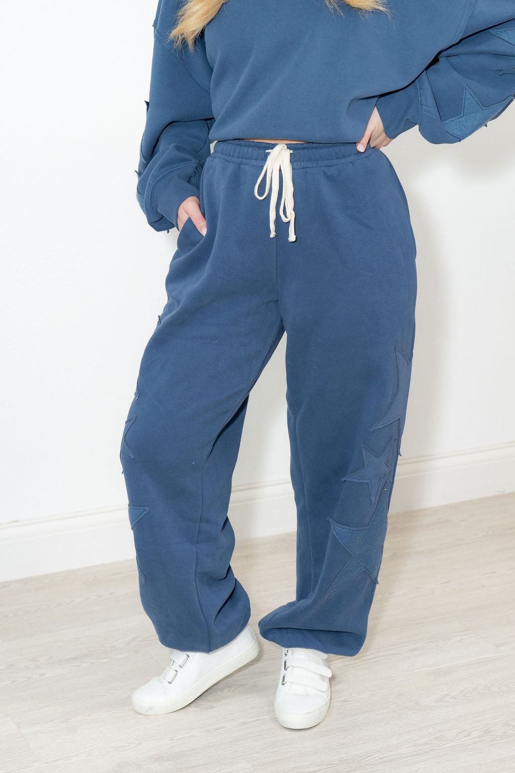 LINDSEY SET SWEATPANTS*