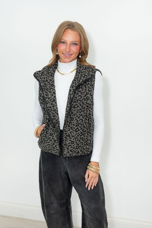 BLANK SPACE VEST