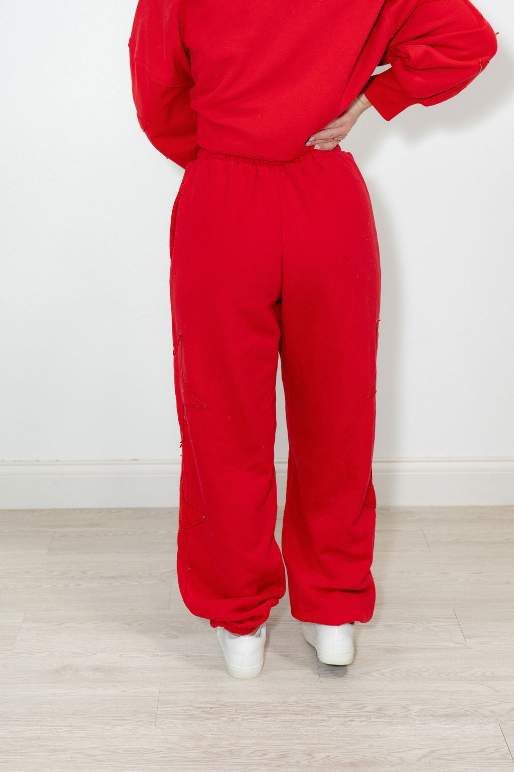 LINDSEY SET SWEATPANTS*