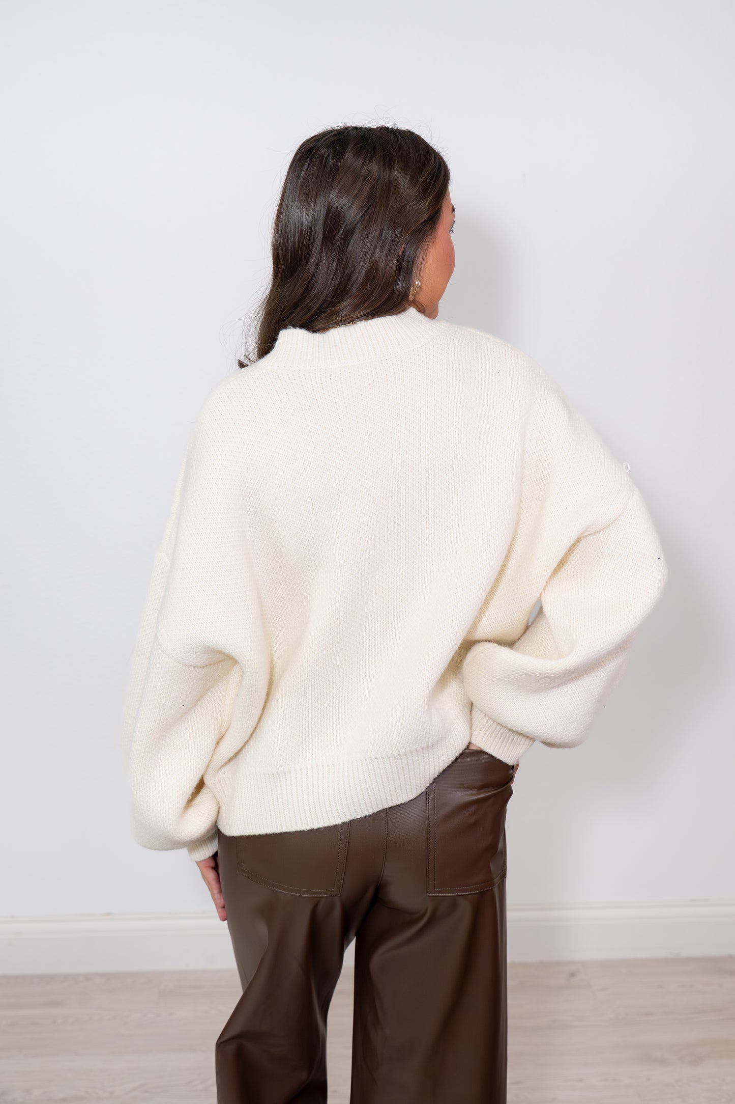 ALL IN LOVE CARDIGAN*