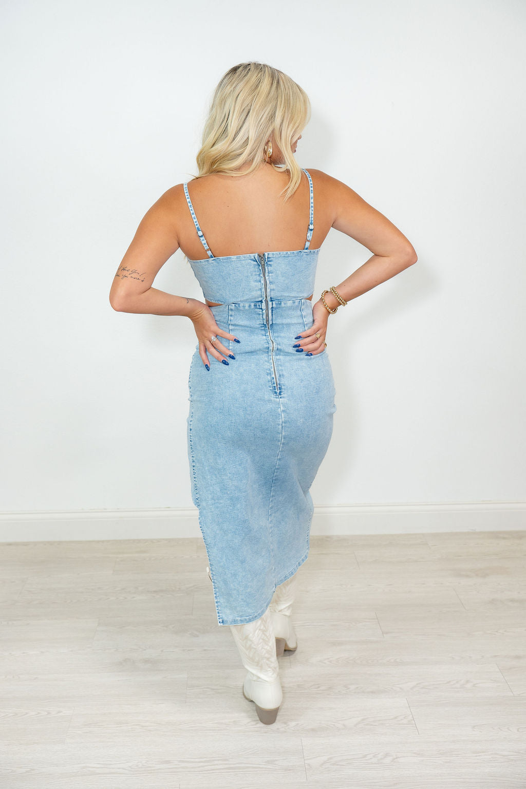 TALK OF THE TOWN DRESS*