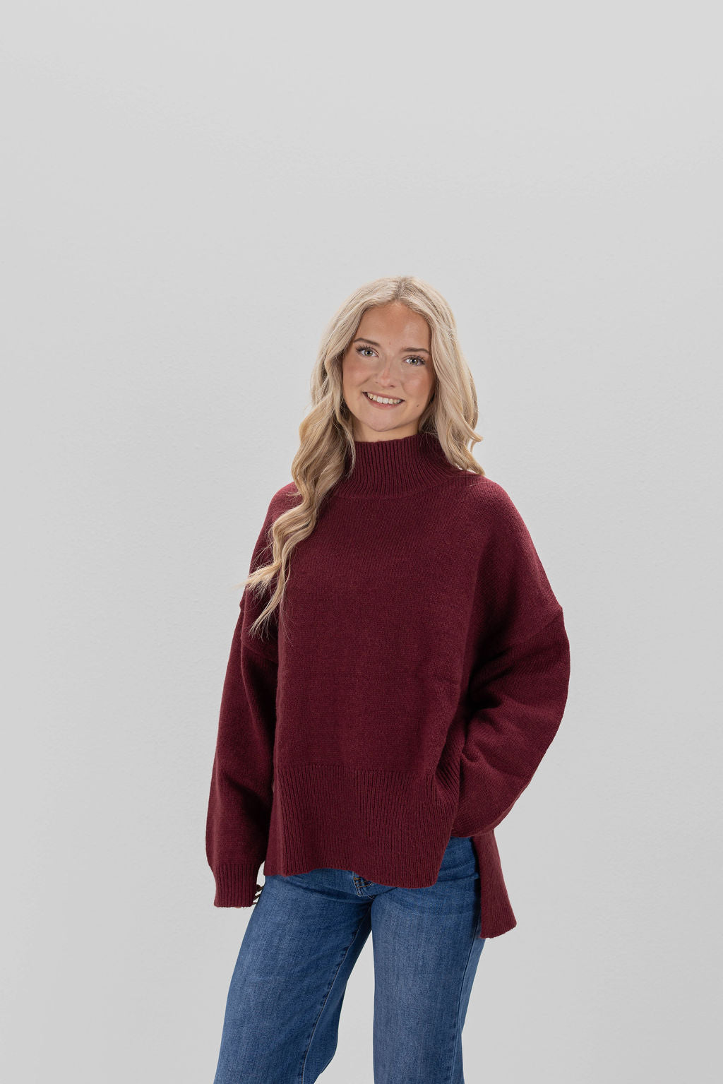 HELLAN SWEATER