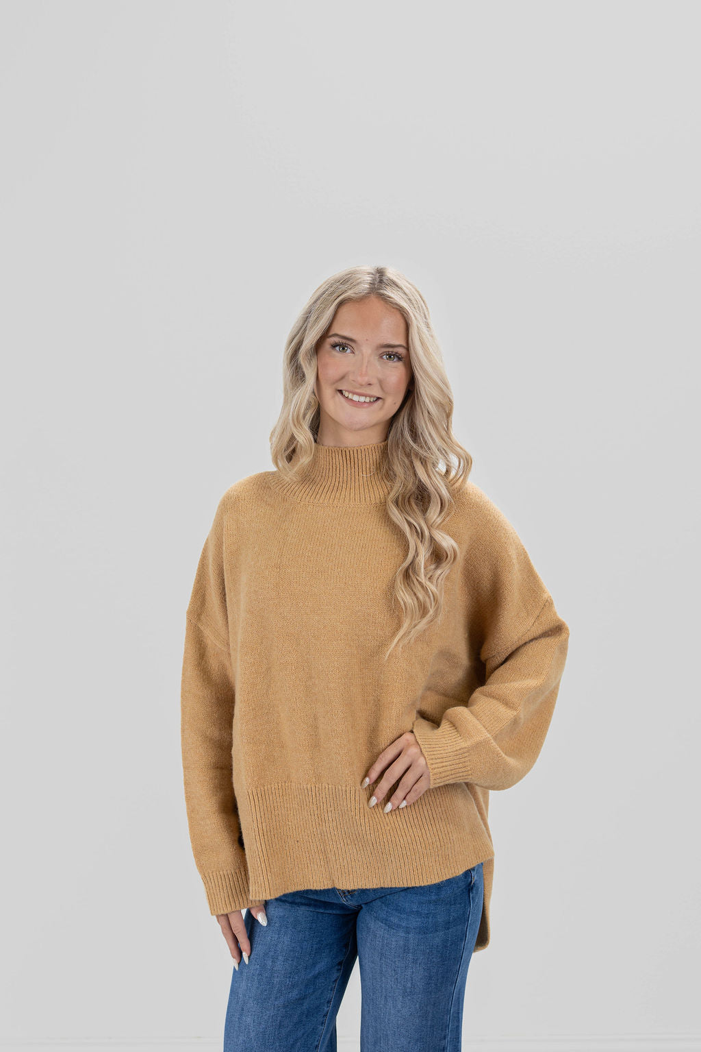 HELLAN SWEATER