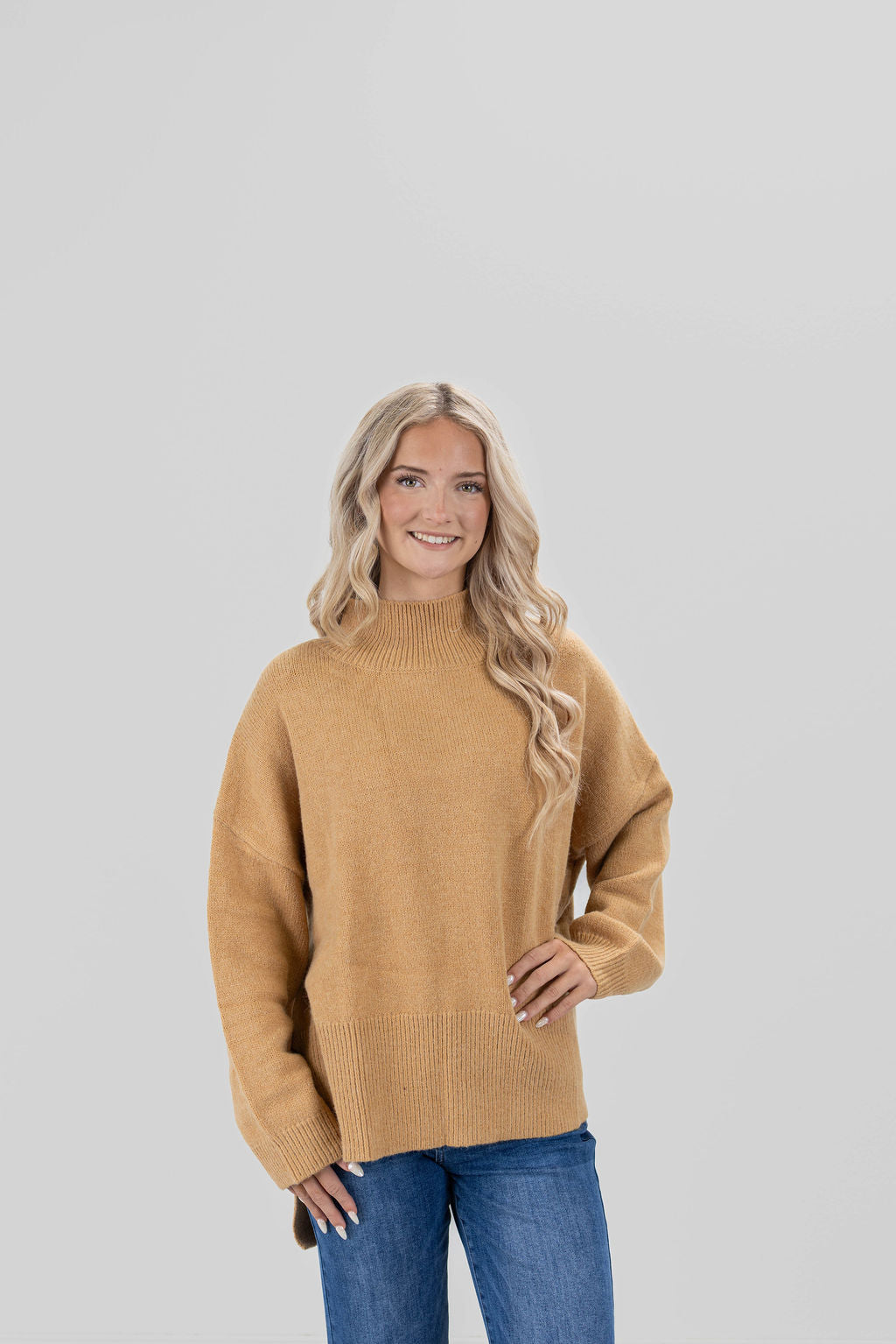 HELLAN SWEATER