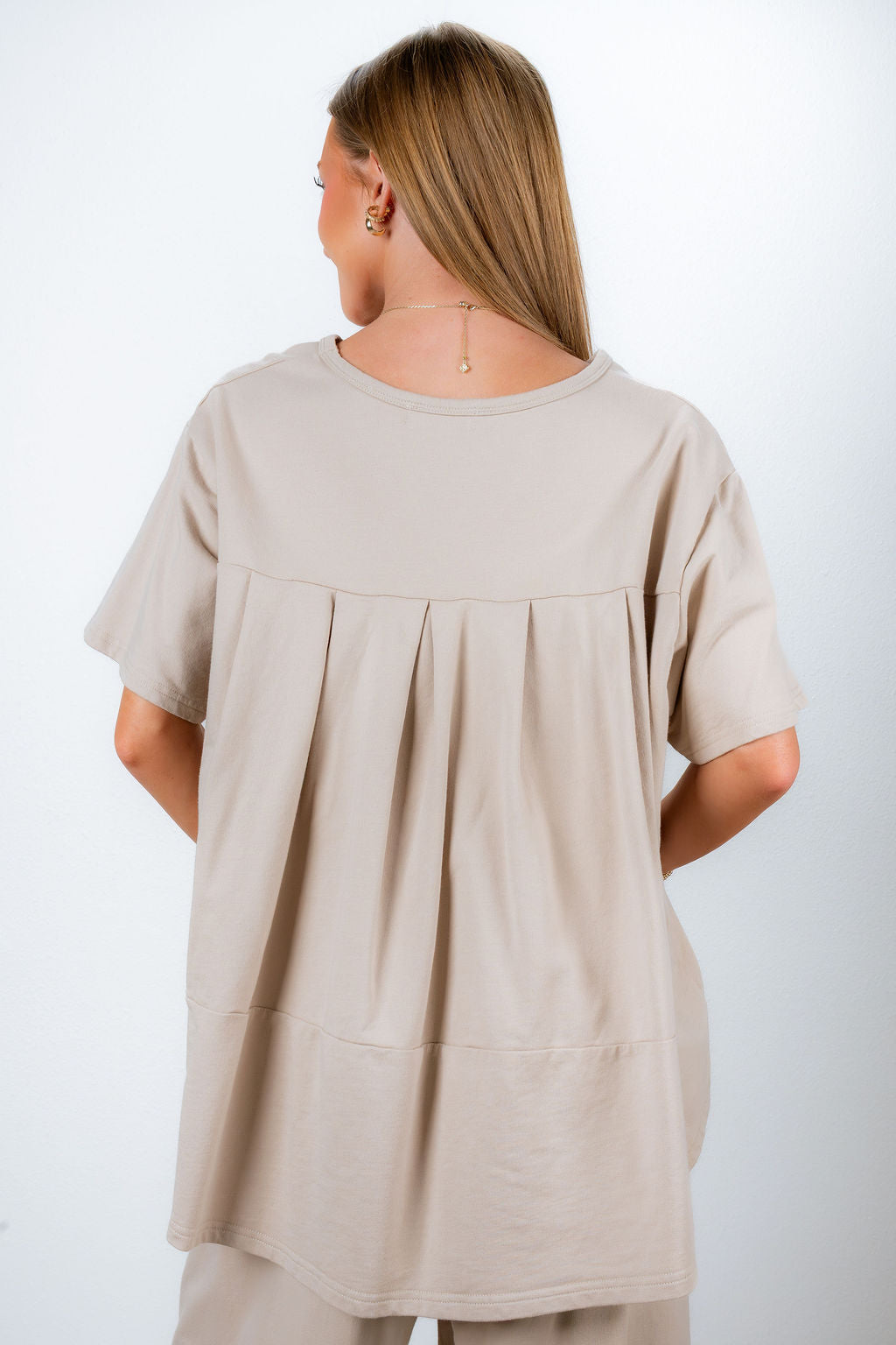 TIMELESS SET TOP