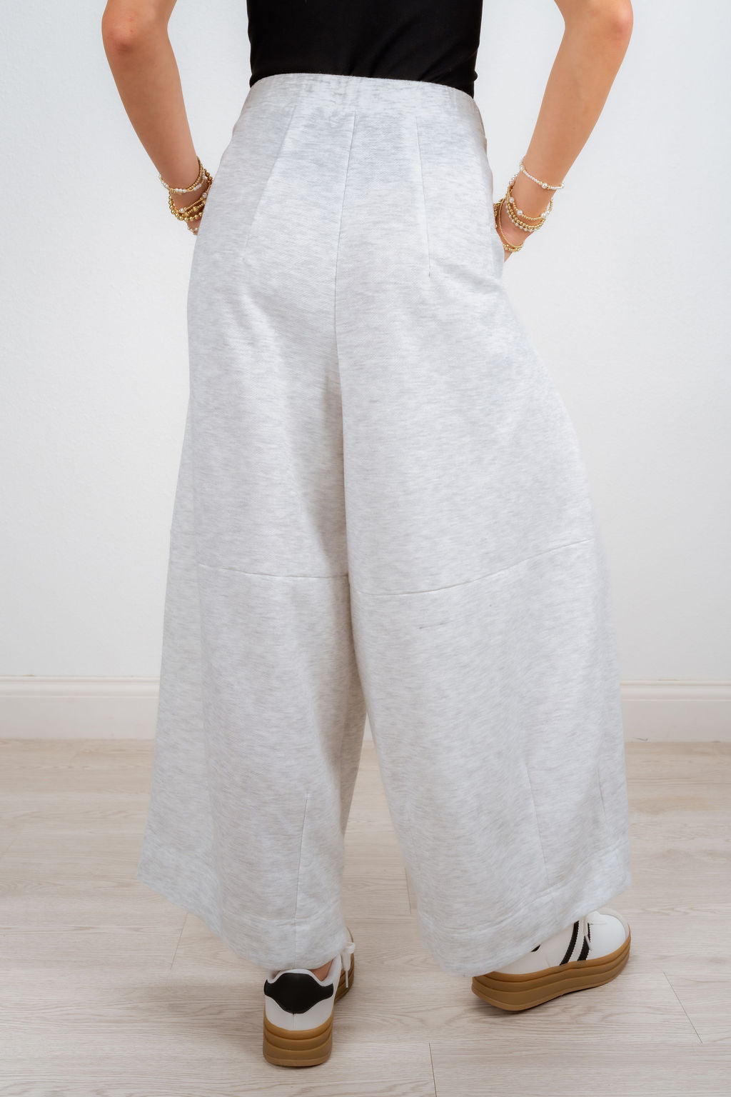 IT GIRL SWEATPANTS