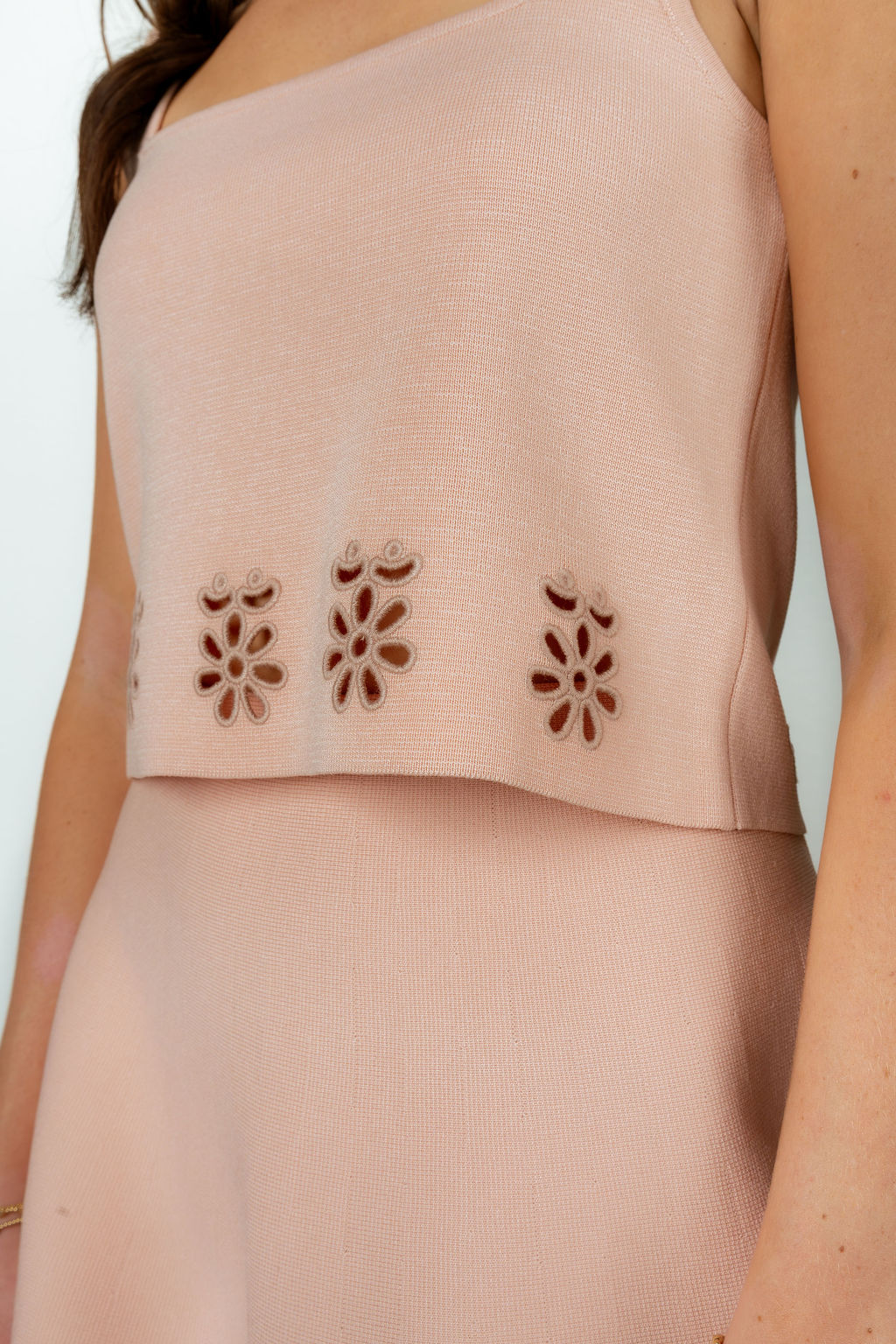 EVERLY SET TOP
