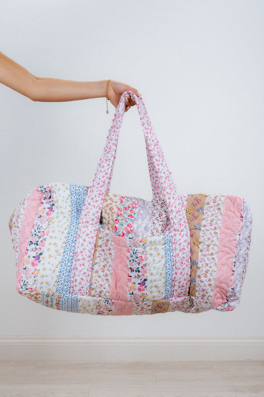 ON THE GO DUFFLE BAG